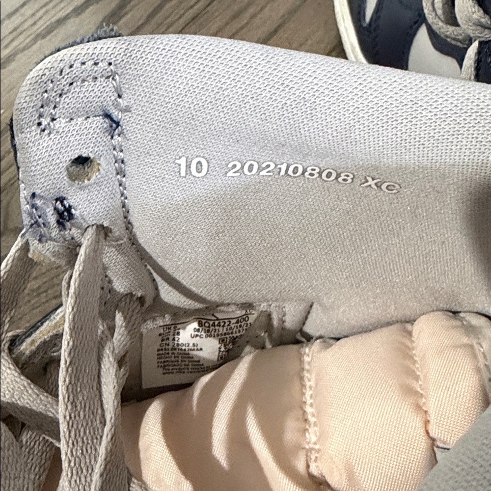 “Georgetown” Jordan 1 Hightops Men’s 10 - Picture 7 of 8